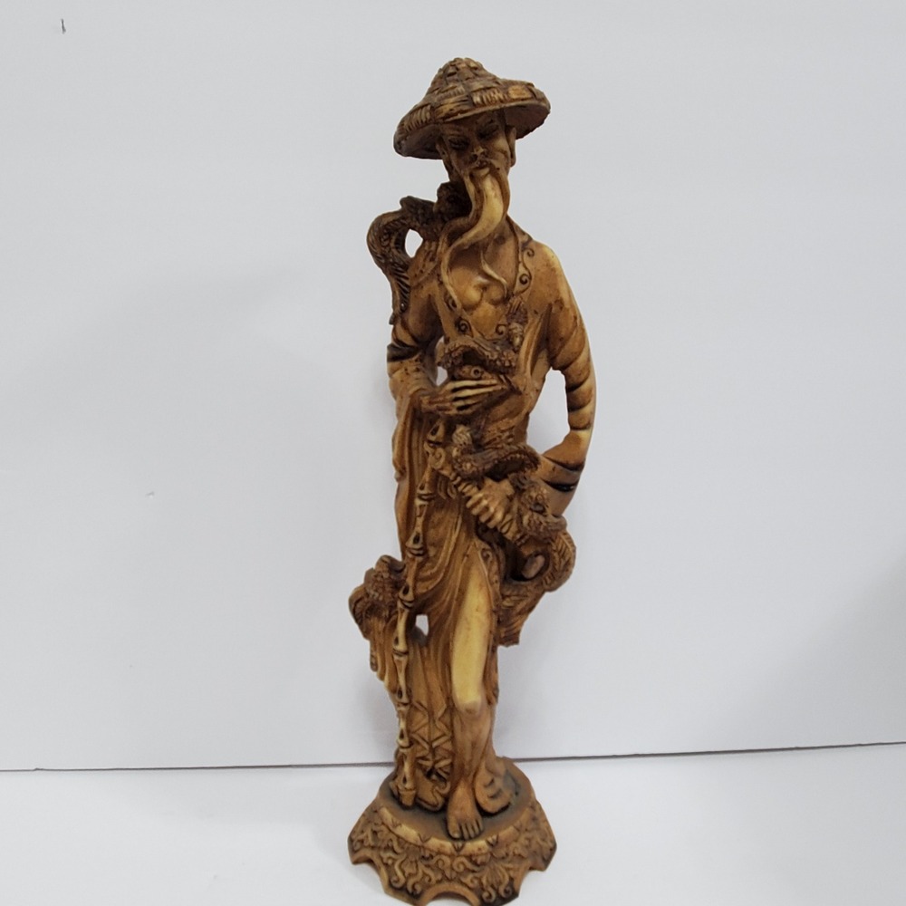 VTG Artmark Asian Resin Man Figurine Resin Dragon Hat Statue Carved Ornament
